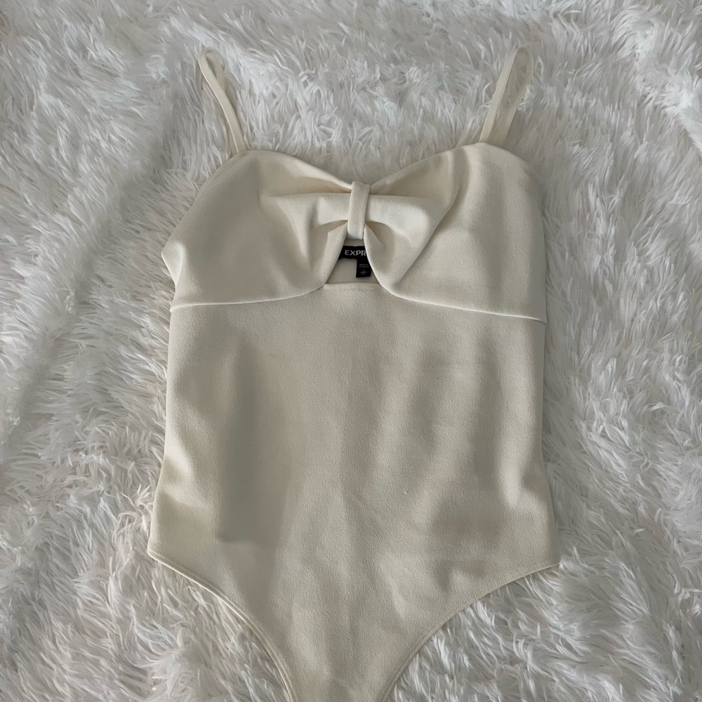 Express body suit